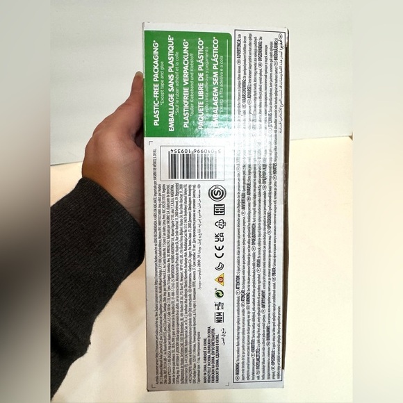 Disney STAR WARS Galactic Action AHSOKA TANO 12" Interactive Jedi Figure 2023 - Picture 6 of 7